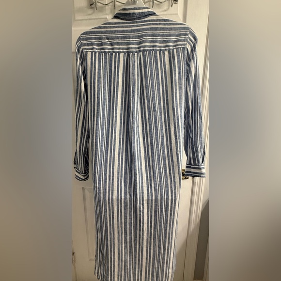 Frank & Eileen Rory Blue and White Maxi Shirtdress - Picture 4 of 5